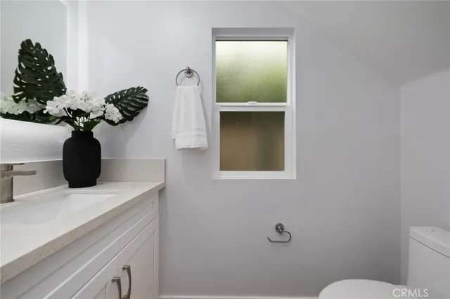 $3,980 | 11237 Gladhill Road, Unit 4, Whittier, CA 90604