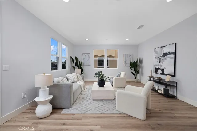 $3,980 | 11237 Gladhill Road, Unit 4, Whittier, CA 90604