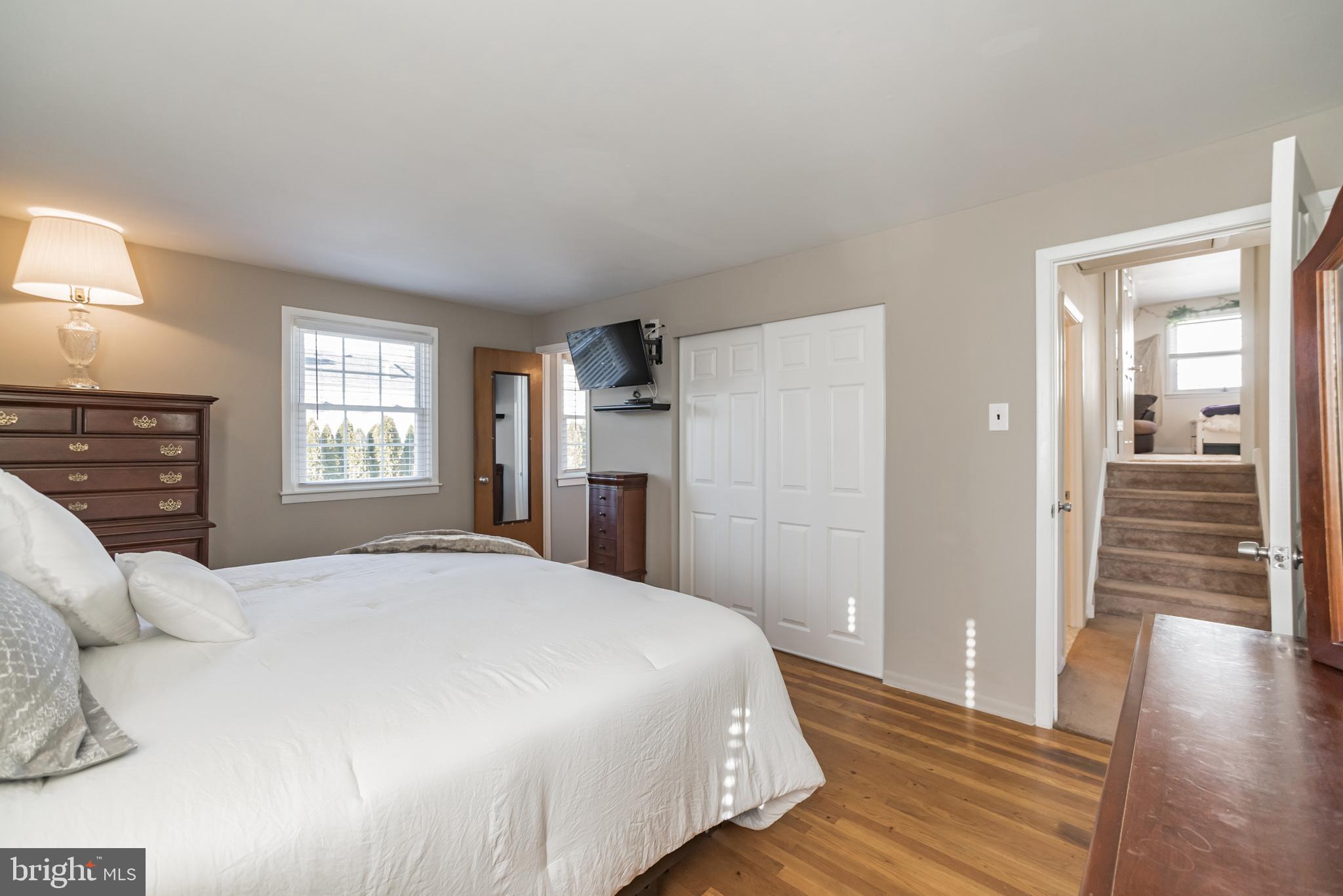 13034 Sewell Road Philadelphia, PA 19116 - Photo 17 of 32