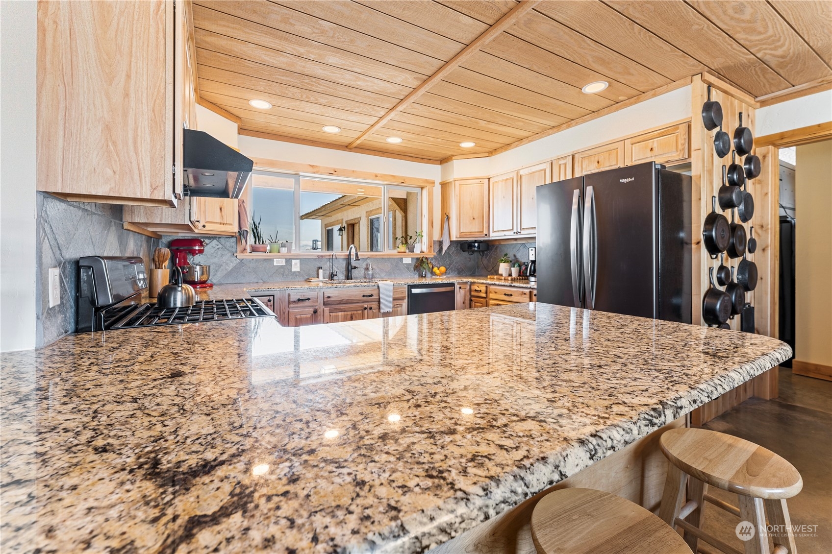 2083 3rd Road Southwest East Wenatchee, WA 98802 - Photo 13 of 37 Gallery Image 13