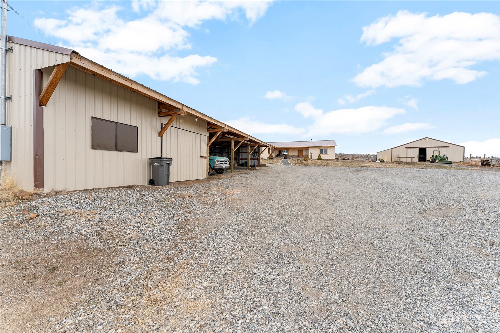 2083 3rd Road Southwest East Wenatchee, WA 98802 - Photo 27 of 37 Gallery Image 27