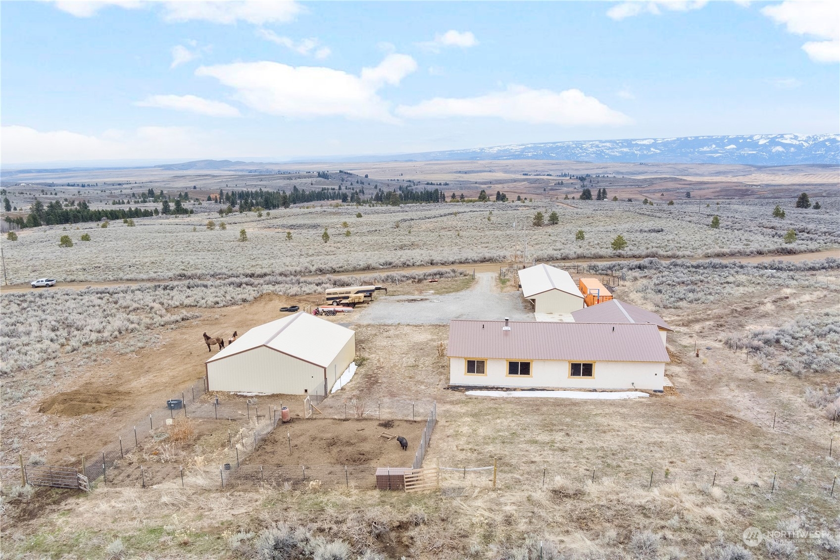 2083 3rd Road Southwest East Wenatchee, WA 98802 - Photo 34 of 37 Gallery Image 34