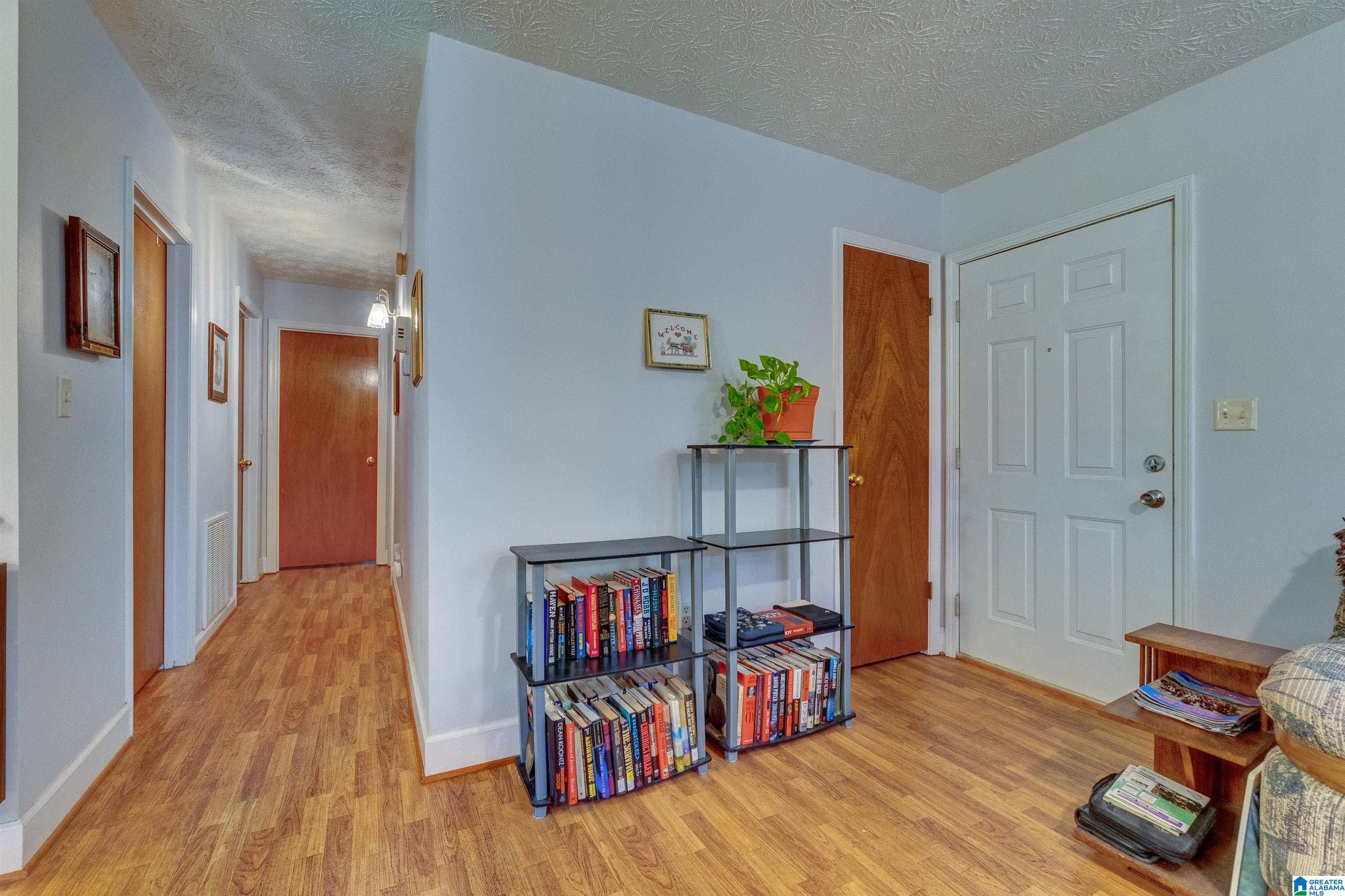 854 Main Street Jemison, AL 35085 - Photo 12 of 41