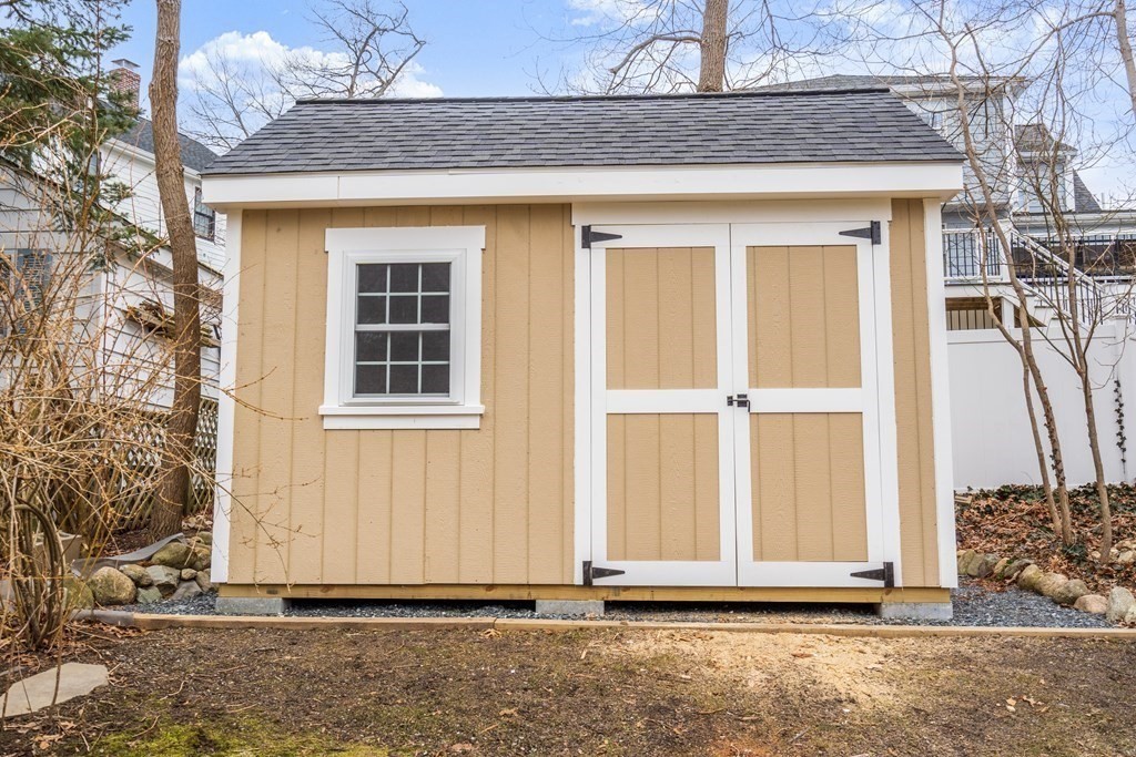375 Warren Street Needham, MA 02492 - Photo 16 of 33 Gallery Image 16