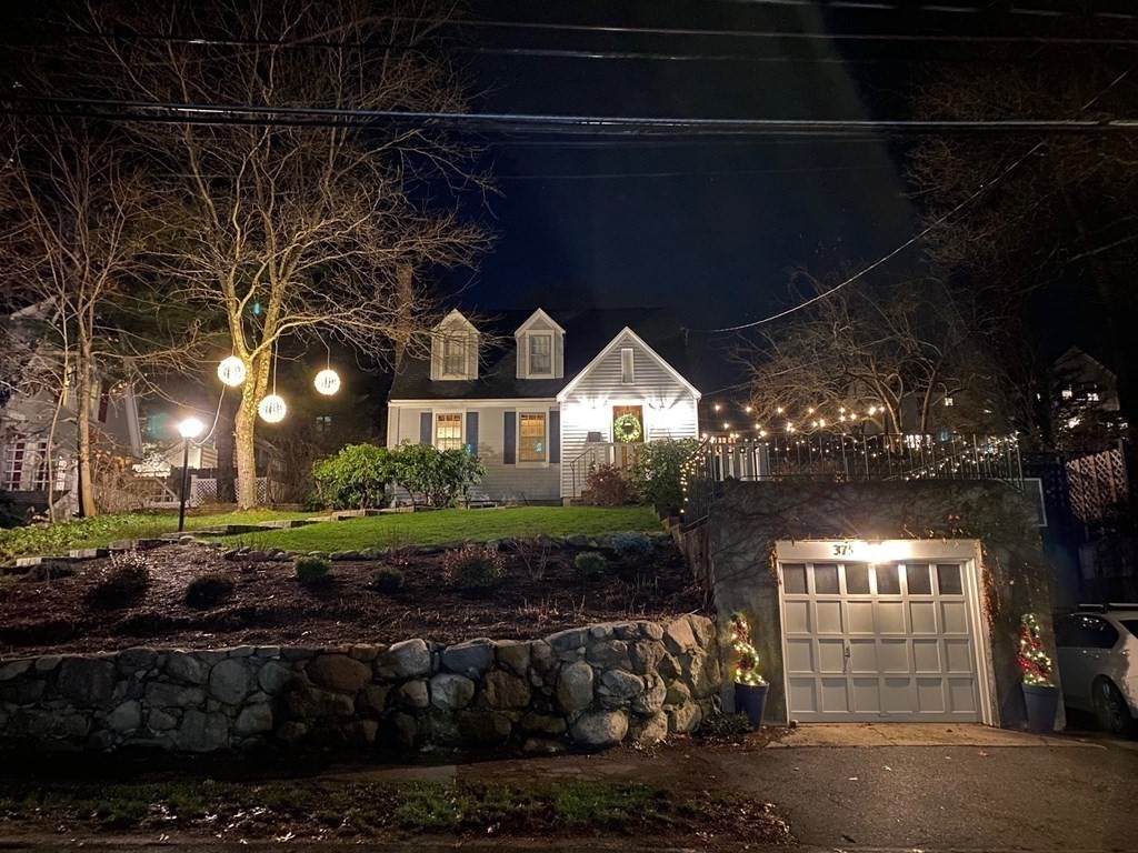 375 Warren Street Needham, MA 02492 - Photo 32 of 33 Gallery Image 32