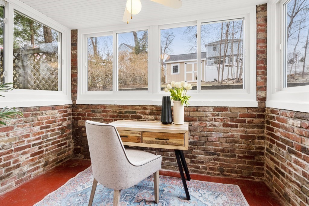 375 Warren Street Needham, MA 02492 - Photo 4 of 33 Gallery Image 4