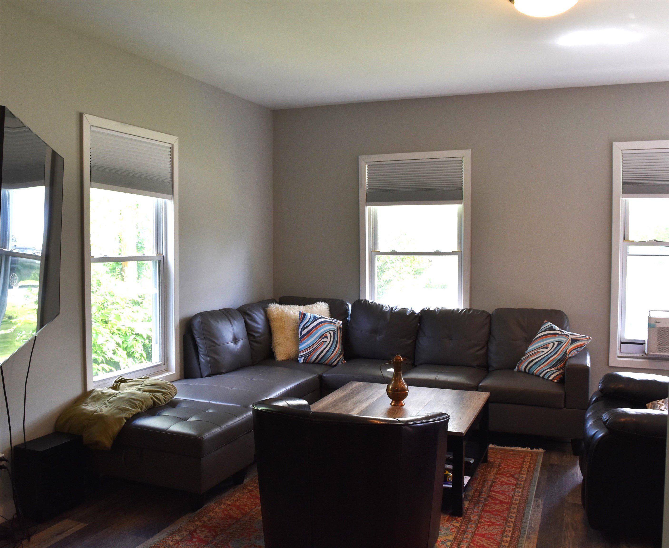 15 Baxter Street Rutland, VT 05701 - Photo 13 of 38