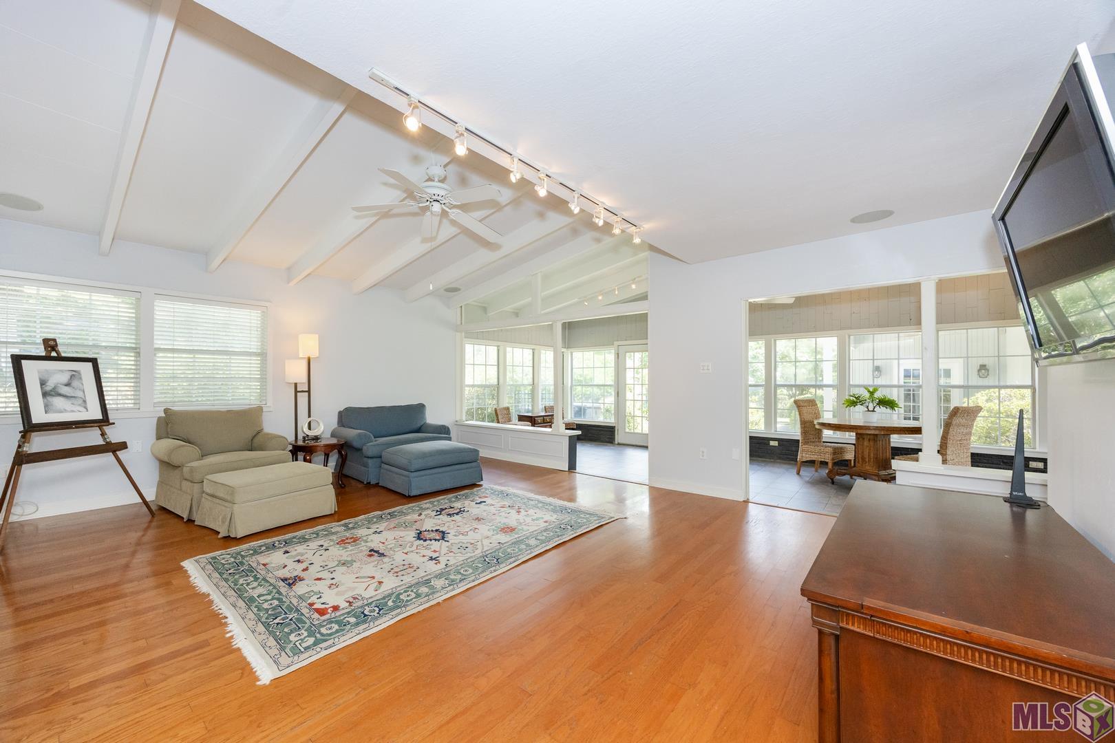 8675 West Fairway Drive Baton Rouge, LA 70809 - Photo 10 of 45
