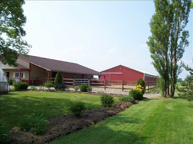 8699 US Turnpike Road Newport, MI 48166 - Photo 4 of 20 20346400-3.JPG