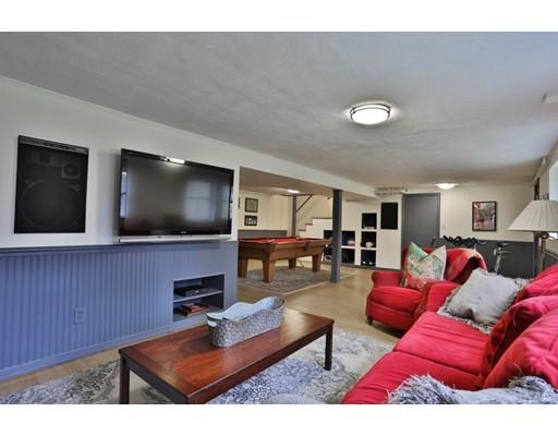 56 Wildwood Road Andover, MA 01810 - Photo 25 of 30 Gallery Image 25
