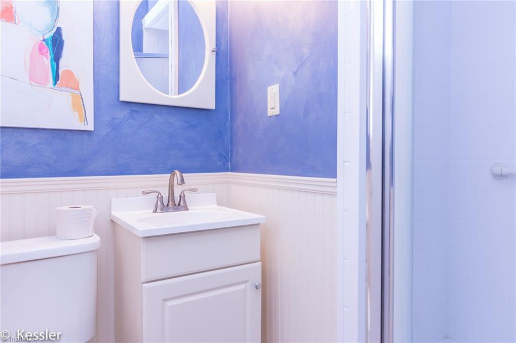 1926 Wellington Road Burlington, NC 27217 - Photo 18 of 30 Gallery Image 18