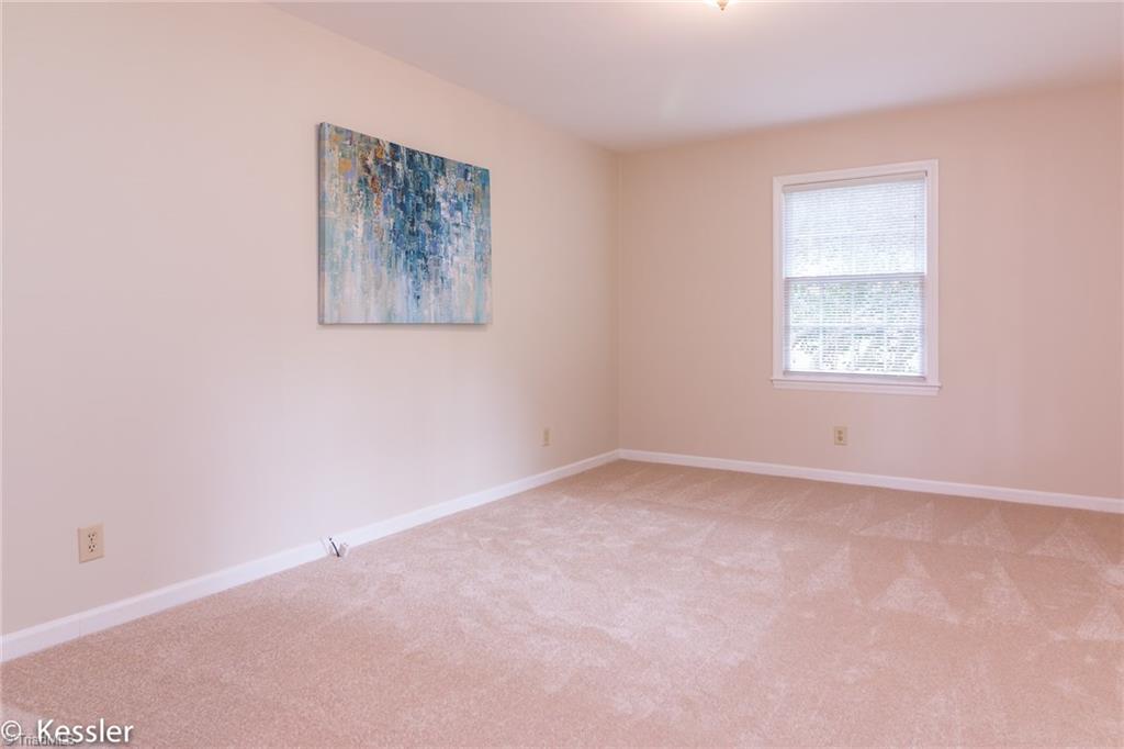 1926 Wellington Road Burlington, NC 27217 - Photo 4 of 30 Gallery Image 4