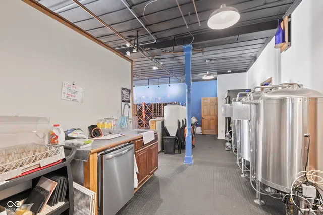 $217,400 | 18 North Jefferson Street, Knightstown, IN 46148