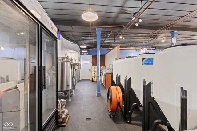 $217,400 | 18 North Jefferson Street, Knightstown, IN 46148