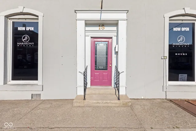 $217,400 | 18 North Jefferson Street, Knightstown, IN 46148