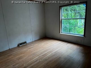 141 Wallback Road Maysel, WV 25133 - Photo 7 of 9 Gallery Image 7