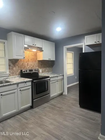 $89,900 | 721 Glenmont Drive, Jackson, MS 39209