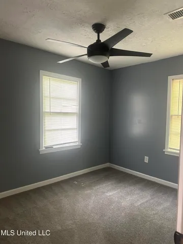 $89,900 | 721 Glenmont Drive, Jackson, MS 39209