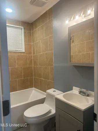 $89,900 | 721 Glenmont Drive, Jackson, MS 39209