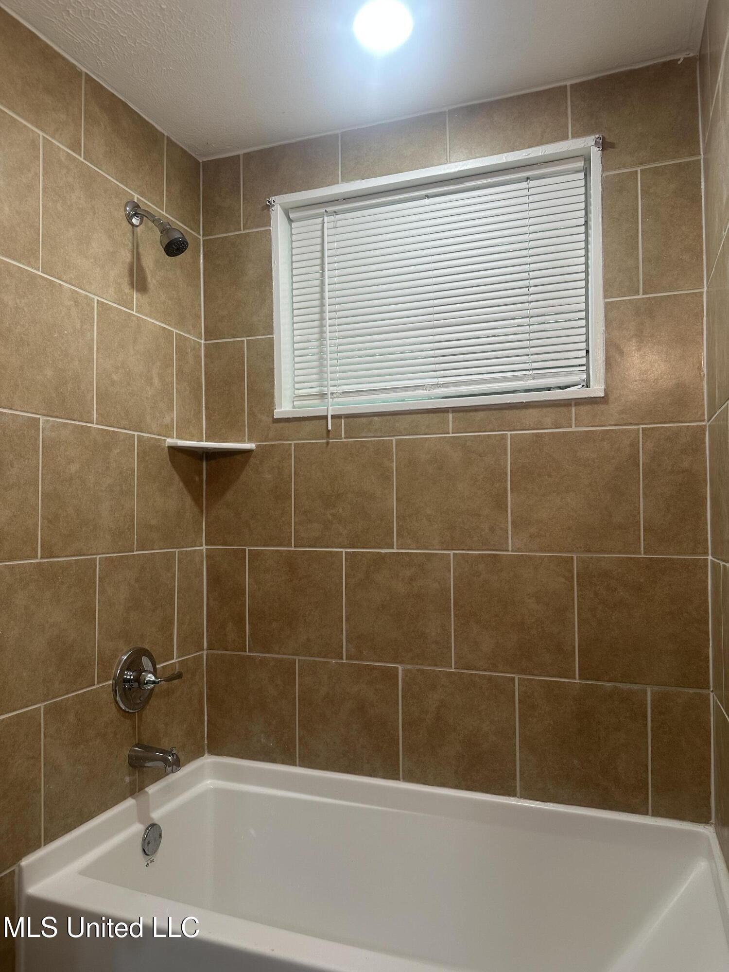 721 Glenmont Drive Jackson, MS 39209 - Photo 21 of 31 IMG_9794