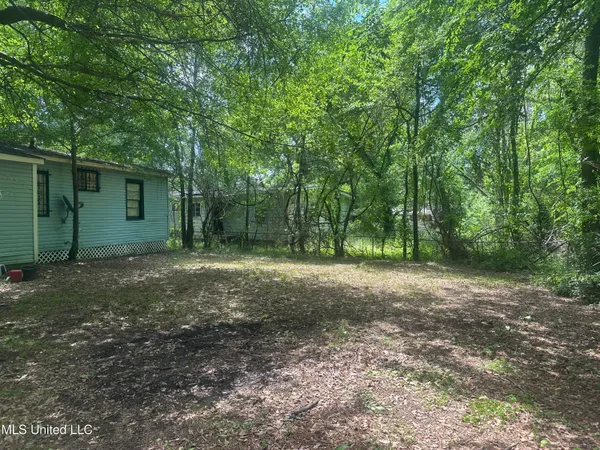 $89,900 | 721 Glenmont Drive, Jackson, MS 39209