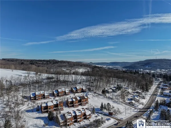 $450,000 | 16 Stone Ridge, Ellicottville, NY 14731