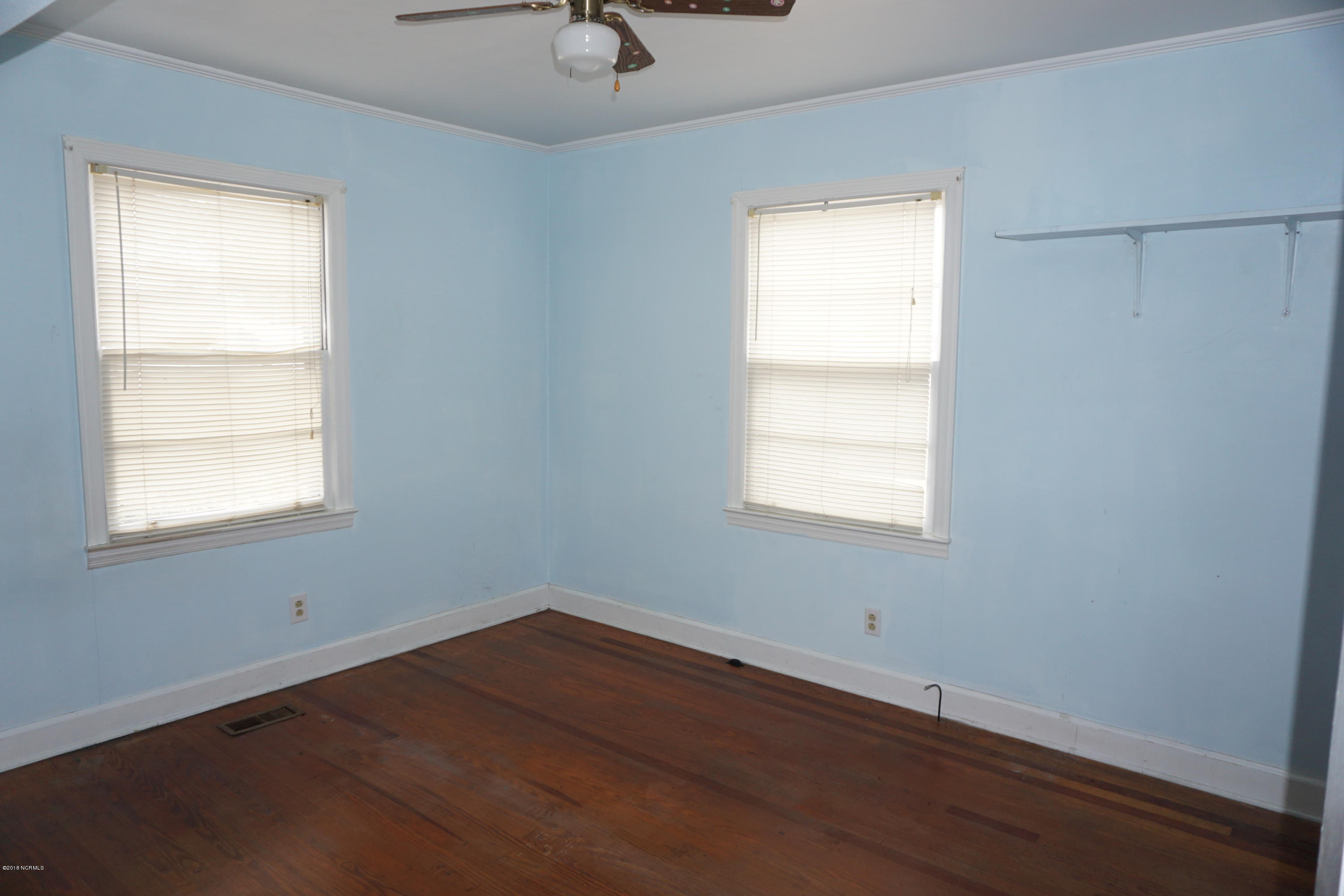 3301 Oaks Road New Bern, NC 28560 - Photo 8 of 30 Bedroom