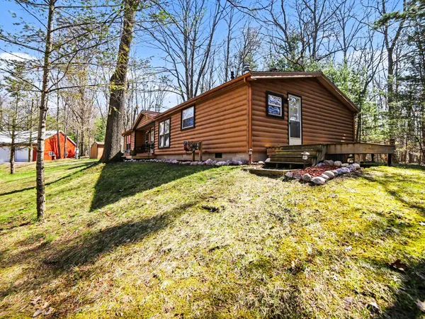 $384,900 | 1758 Beechwood Drive, Mears, MI 49436