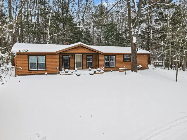 $389,900 | 1758 Beechwood Drive, Mears, MI 49436