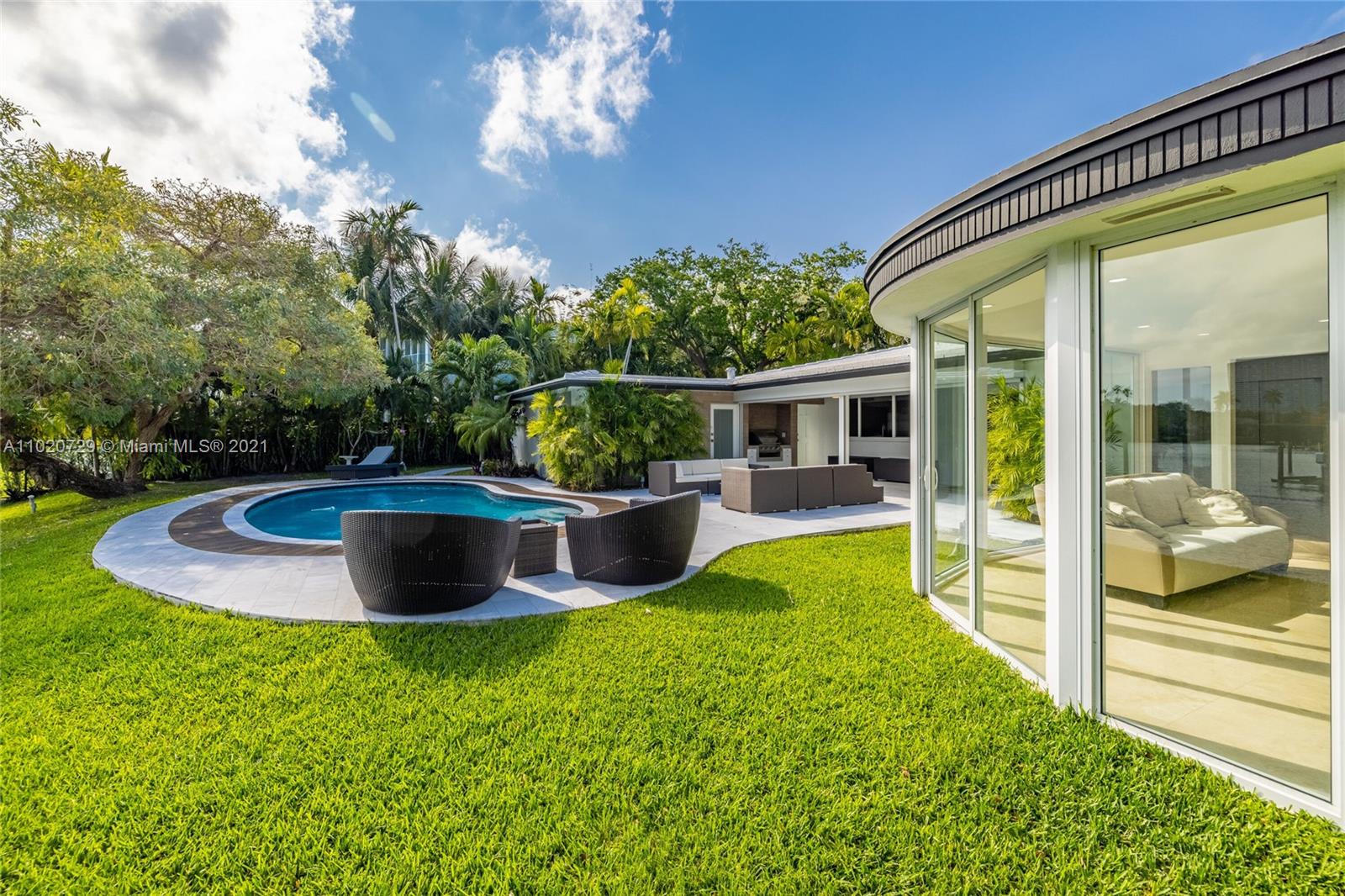 4765 Lake Road Miami, FL 33137 - Photo 63 of 100