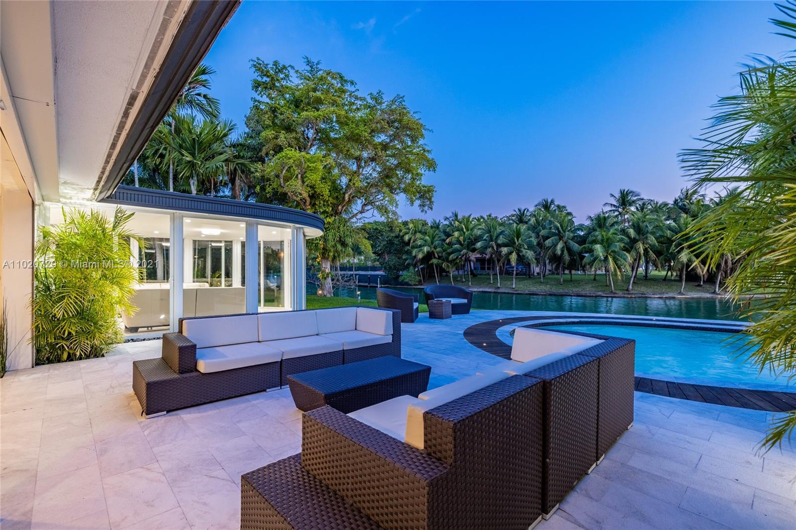 4765 Lake Road Miami, FL 33137 - Photo 77 of 100