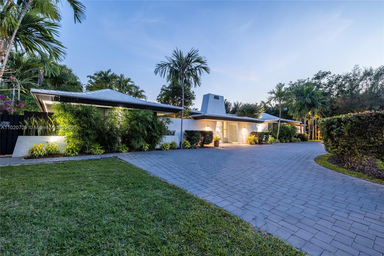 4765 Lake Road Miami, FL 33137 - Photo 83 of 100