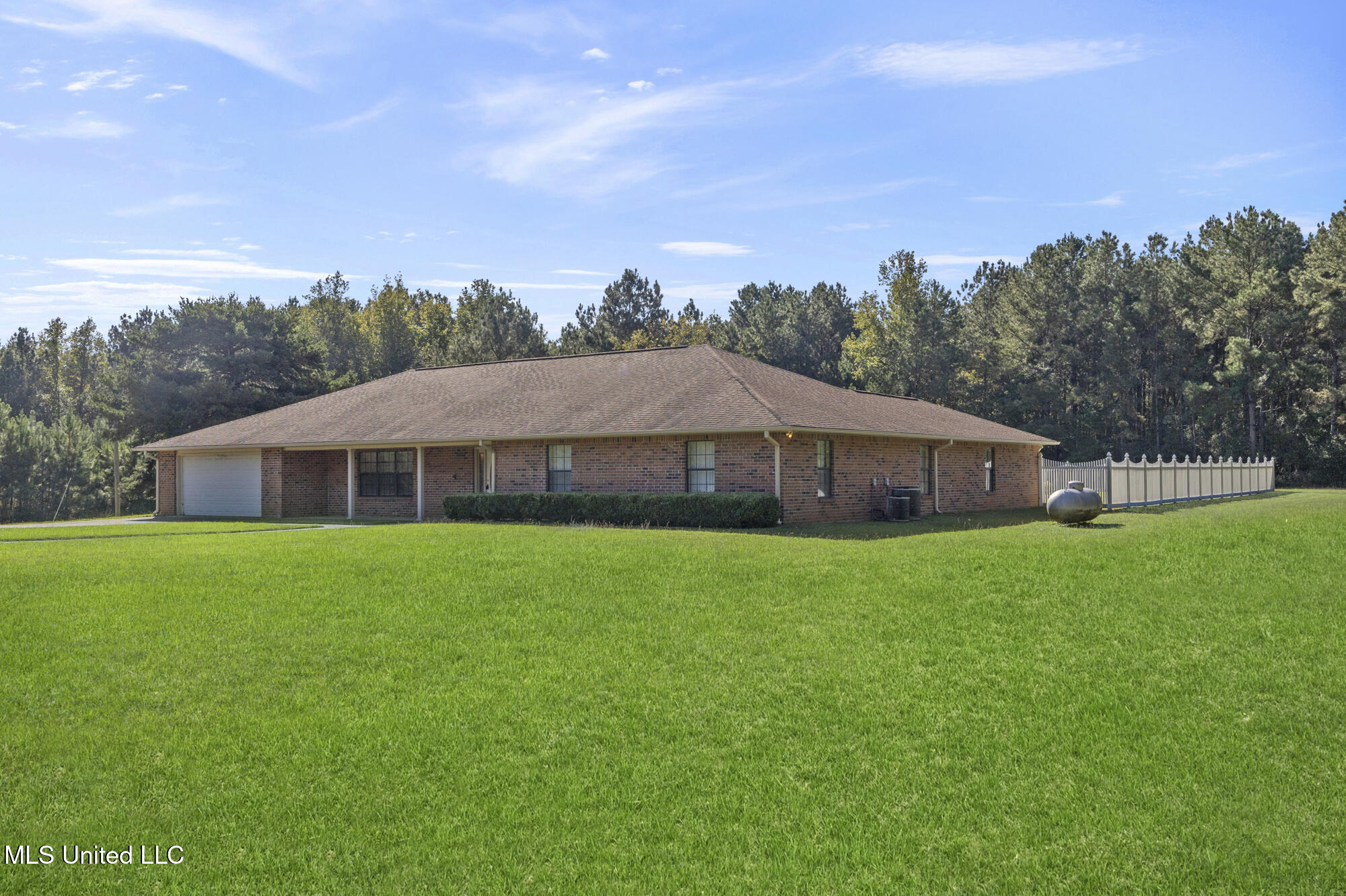 4022 Old Highway Magnolia, MS 39652 - Photo 2 of 20 IMG_0165
