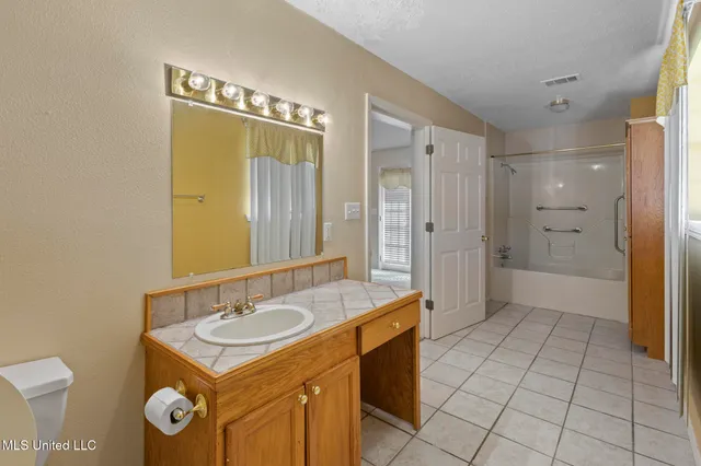 $324,900 | 4022 Old Highway, Magnolia, MS 39652