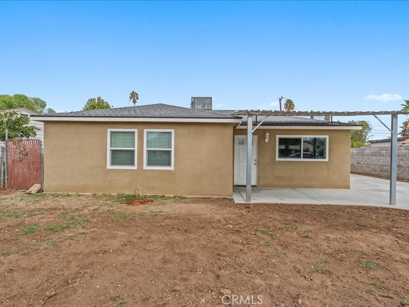 8437 Bruce Avenue Riverside, CA 92503 - Photo 2 of 24 Gallery Image 2