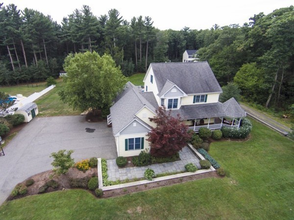 73 Baker Road Salisbury, MA 01952 - Photo 26 of 28 an aerial view of a house