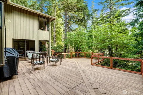 $2,150,000 | 3903 142nd Place Northeast, Bellevue, WA 98007