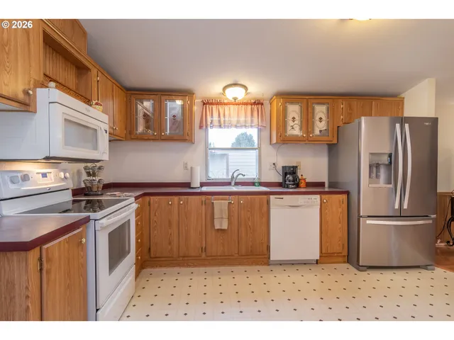 $324,990 | 189 Raintree Avenue, Sutherlin, OR 97479