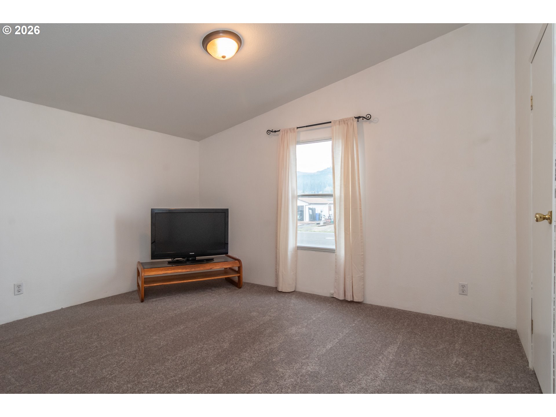 189 Raintree Avenue Sutherlin, OR 97479 - Photo 31 of 42