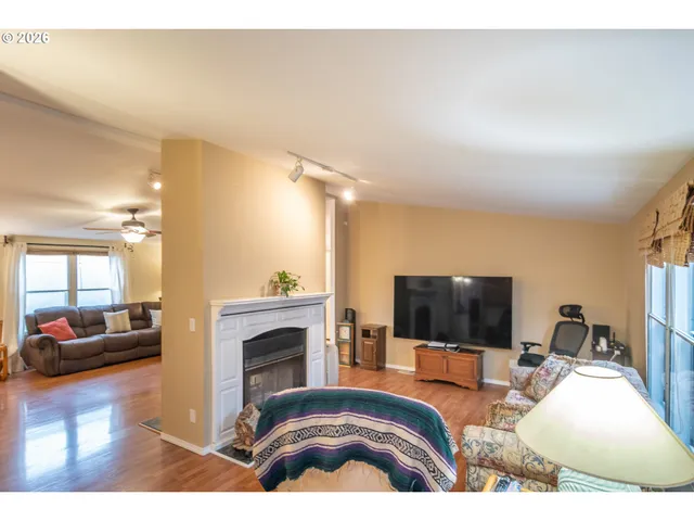 $324,990 | 189 Raintree Avenue, Sutherlin, OR 97479