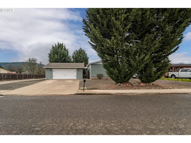 $324,990 | 189 Raintree Avenue, Sutherlin, OR 97479
