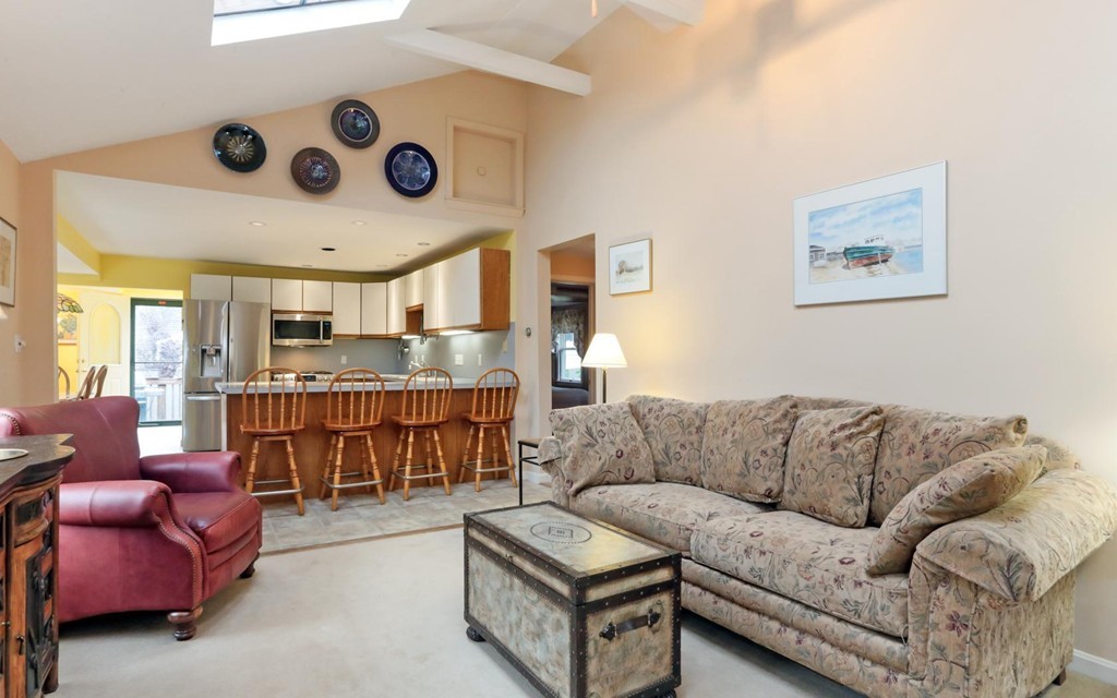 19 Garden Road Scituate, MA 02066 - Photo 1 of 29 Gallery Image 1