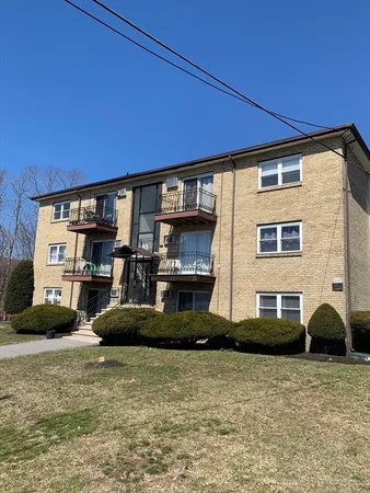 $269,900 | 81 High Street, Unit 23, Amesbury, MA 01913
