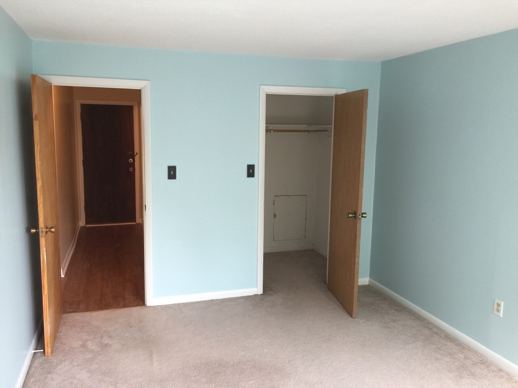 81 High Street, Unit 23 Amesbury, MA 01913 - Photo 13 of 19