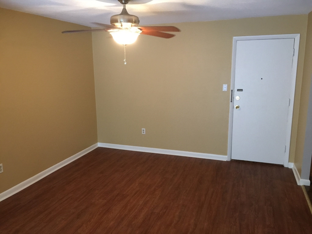 81 High Street, Unit 23 Amesbury, MA 01913 - Photo 6 of 19