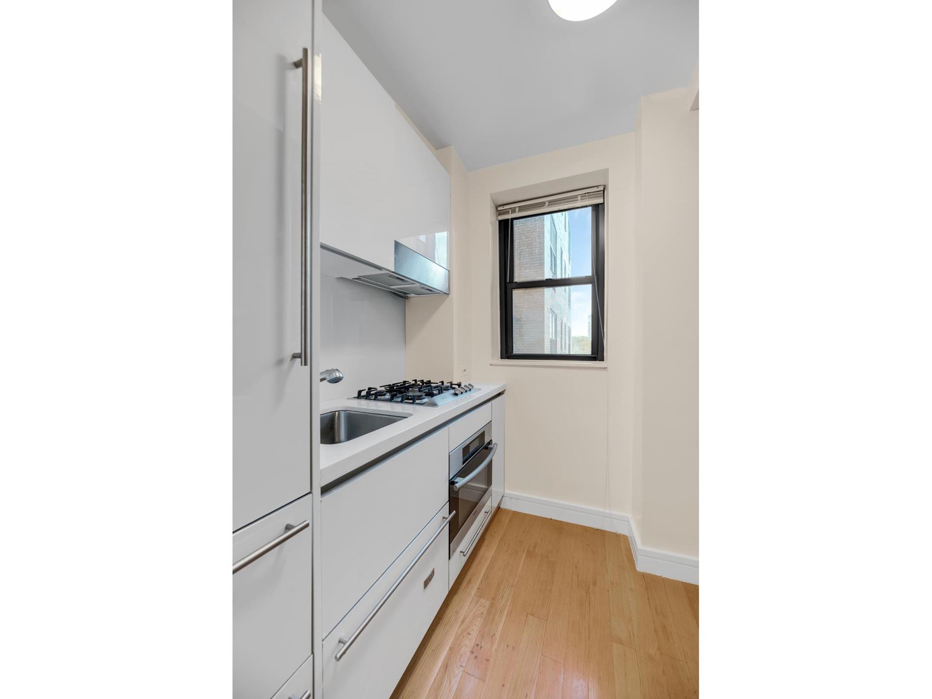 230 Riverside Drive, Unit 15G Manhattan, NY 10025 - Photo 14 of 22