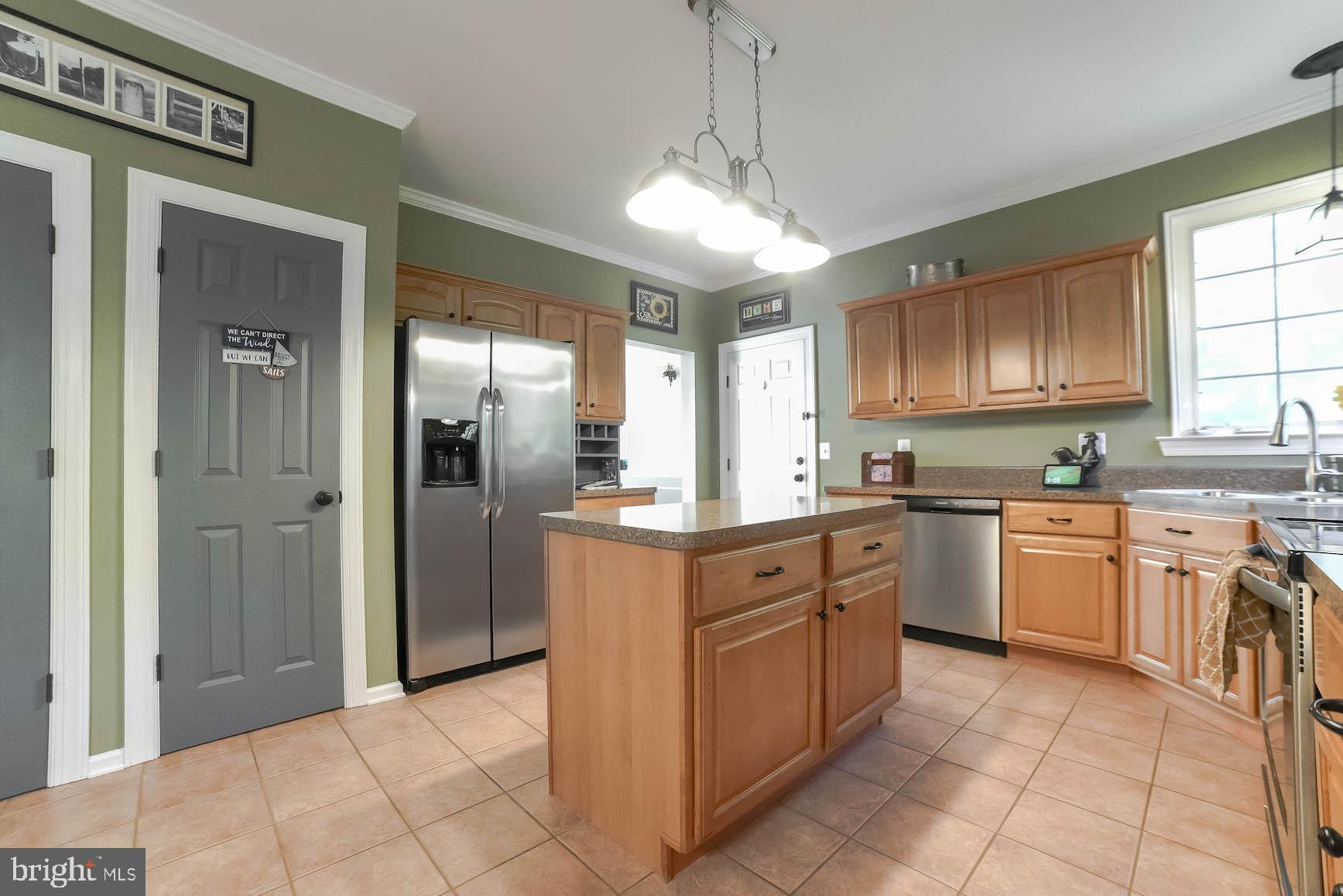 1760 Rudolph Lane Lusby, MD 20657 - Photo 21 of 65 Island - pantry