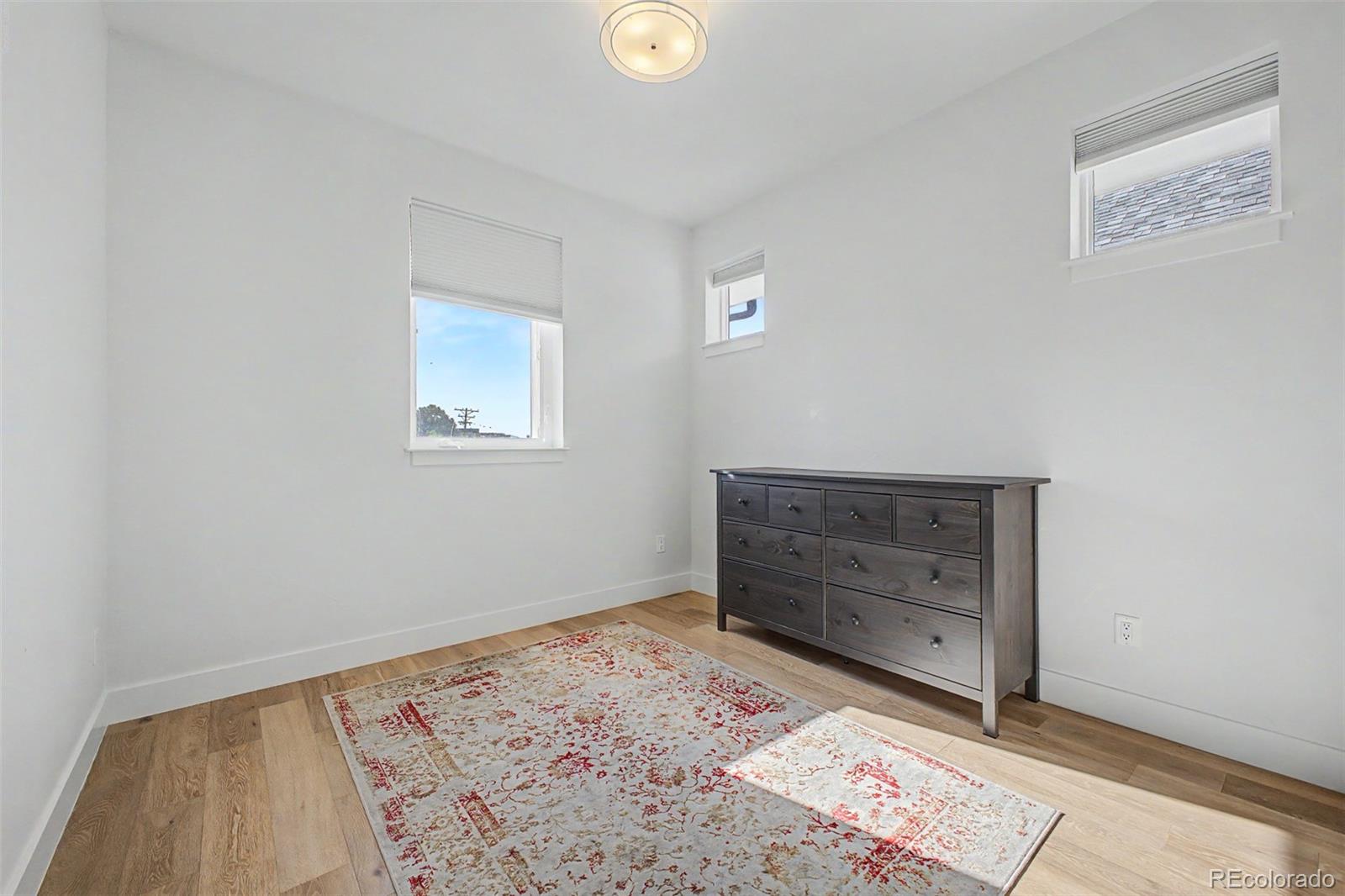 8 South Colorado Boulevard Denver, CO 80246 - Photo 15 of 40 a view of room