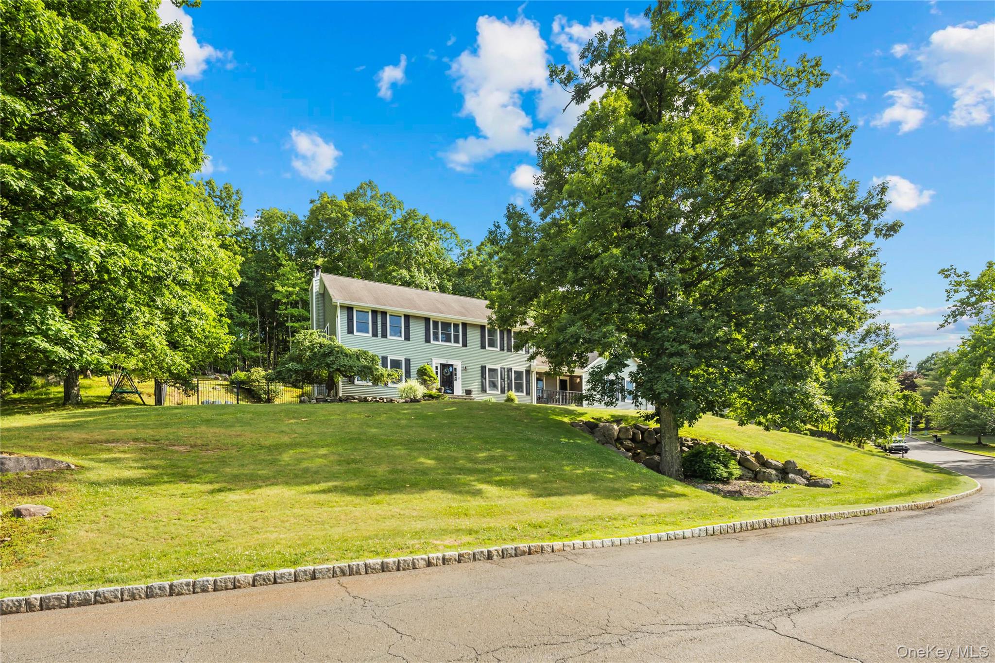 22 Pyngyp Road Stony Point, NY 10980 - Photo 6 of 49