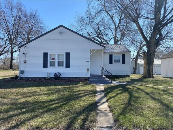 $250,000 | Tbd Towers Street Lots 52-57 Street, Clinton, MO 64735